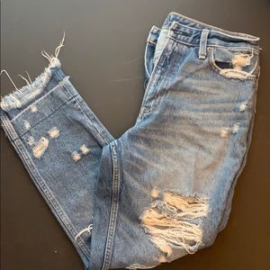 Abercrombie high rise girlfriend jean